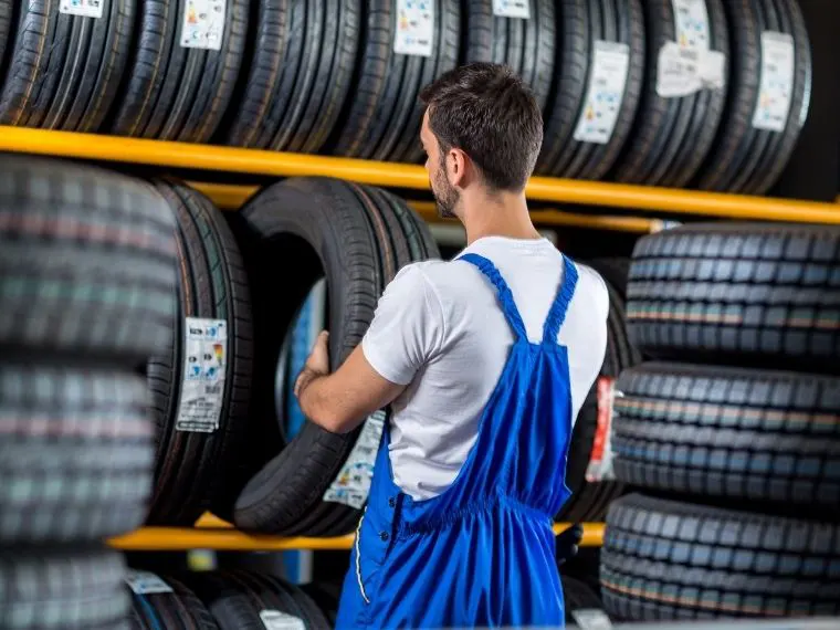 Çakmaklı Oto Lastikçi